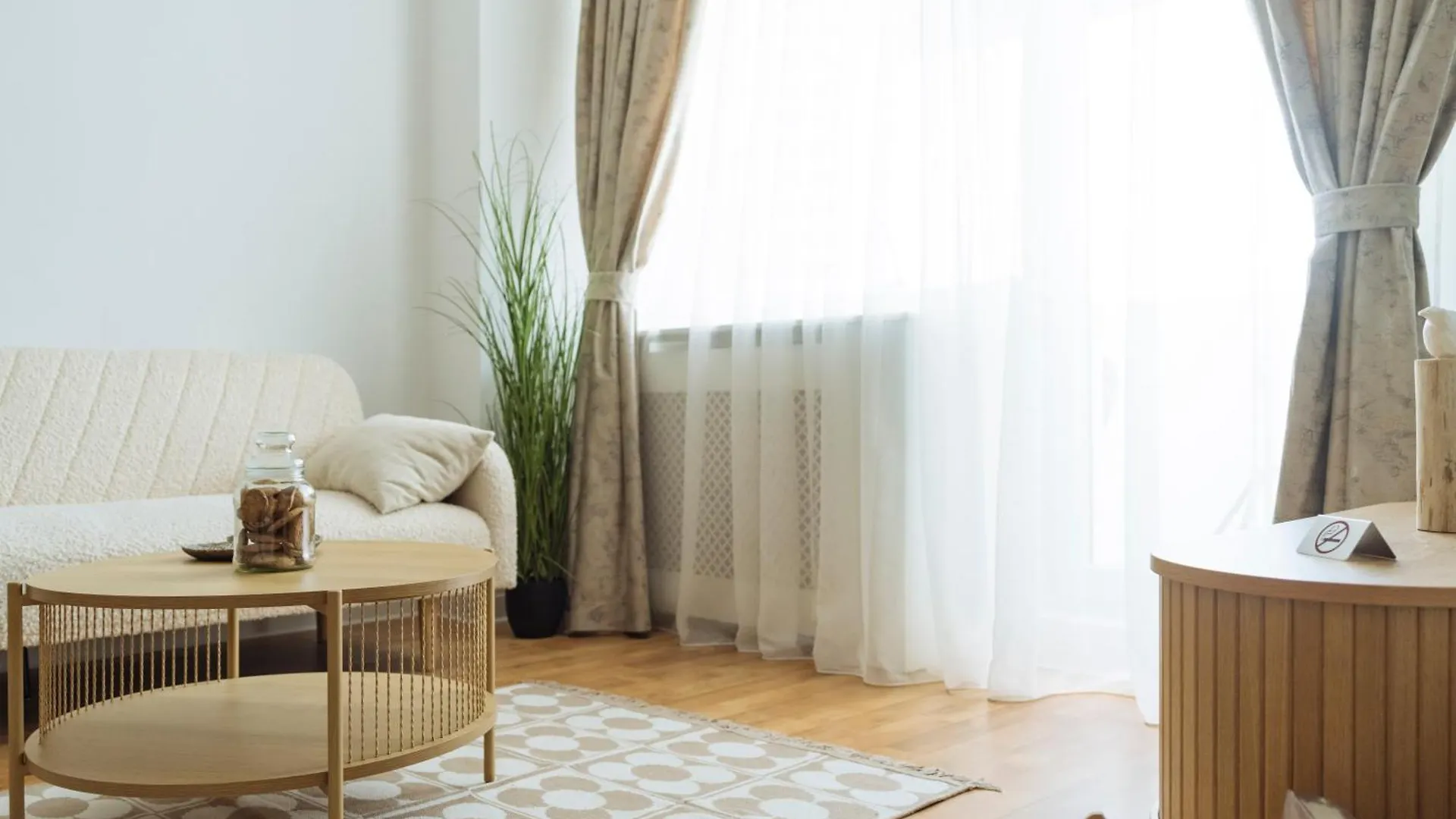 Cr Apartment Aviatiei Business Center Бухарест