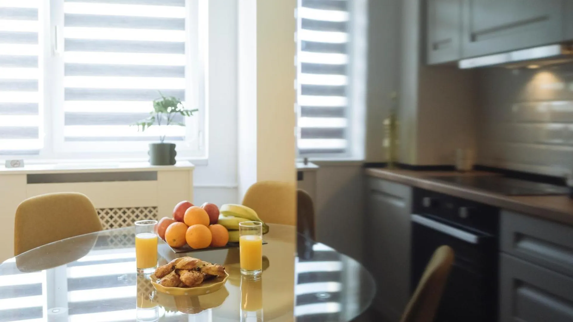 Cr Apartment Aviatiei Business Center Бухарест